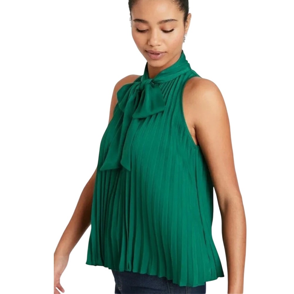 Banana Republic Emerald Green Pleated Bow Tie‎ Neck Sleeveless  Blouse M
Medium